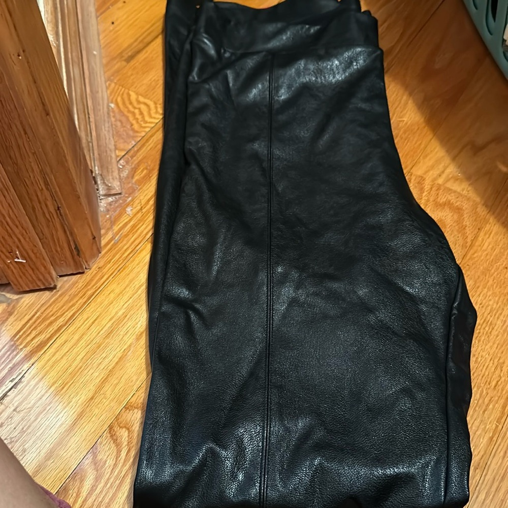 Commando faux leather pants
